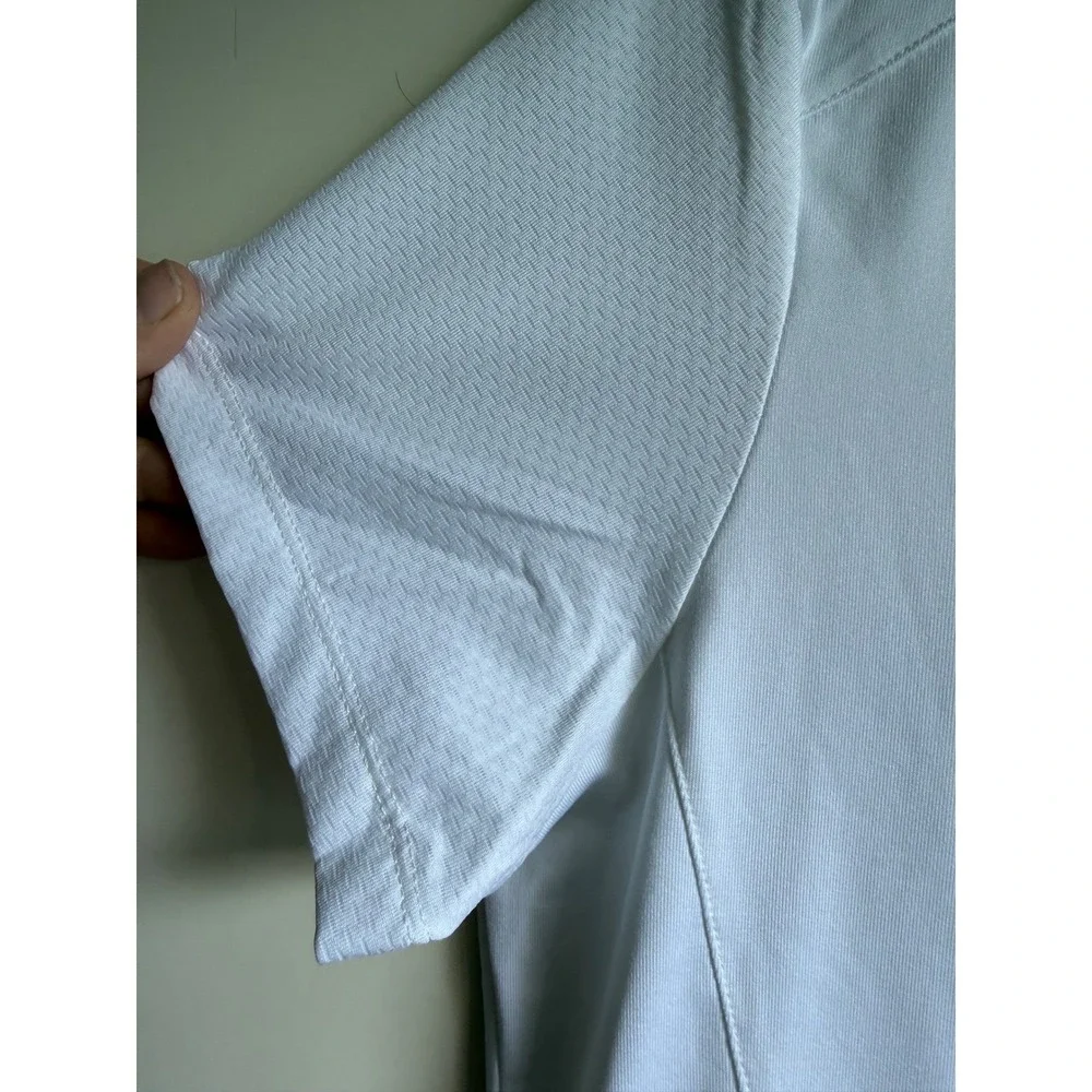 Tail athletic top